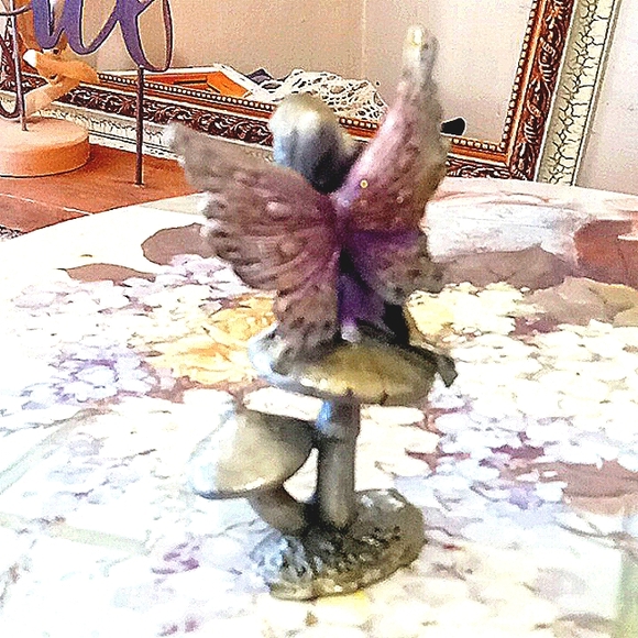 Solid Prwter Fairy Sitting on Mushrooms - Picture 9 of 10